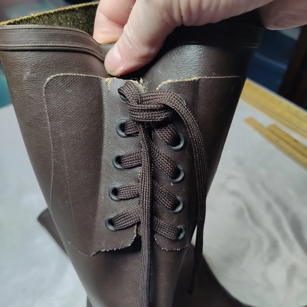 VTG Cabelas Men Size‎ 7 Steel Shank Waterproof Rain Brown Boots Made In USA